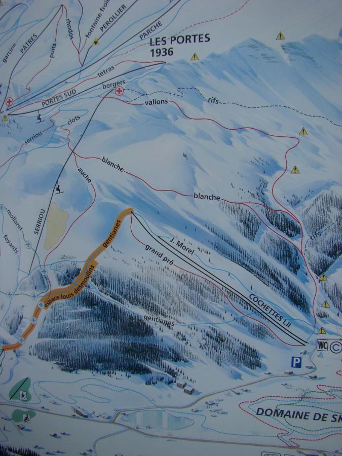 Studio Au Calme Face Aux Montagnes Dans Station De Ski La Morte ภายนอก รูปภาพ